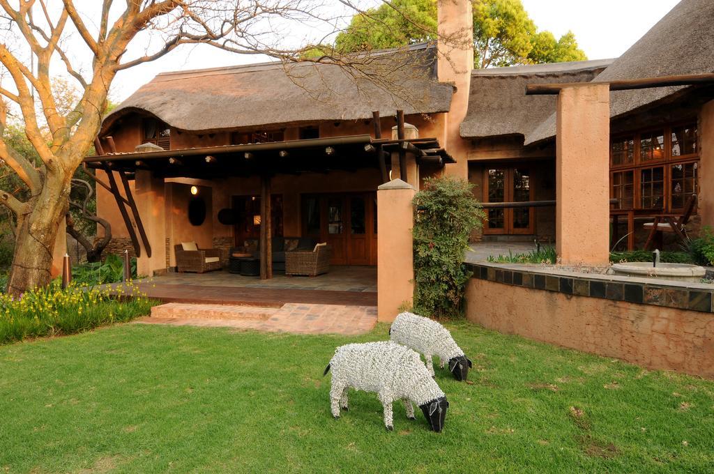 Sherewood Lodge Pretoria Bagian luar foto