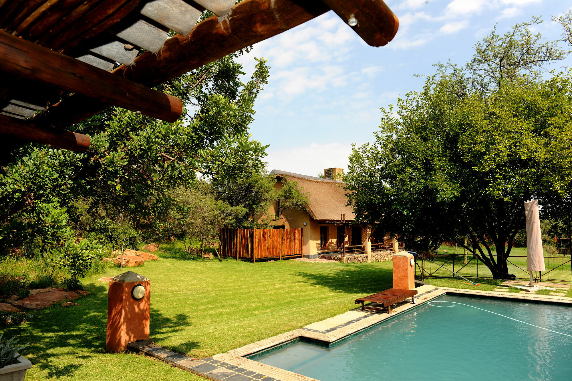 Sherewood Lodge Pretoria Bagian luar foto